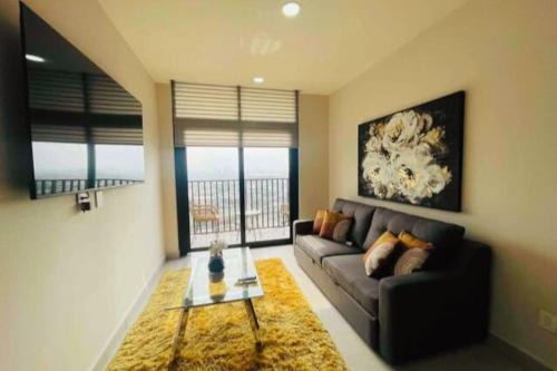 Beautiful apt BBQ, A.C, Arena Mty