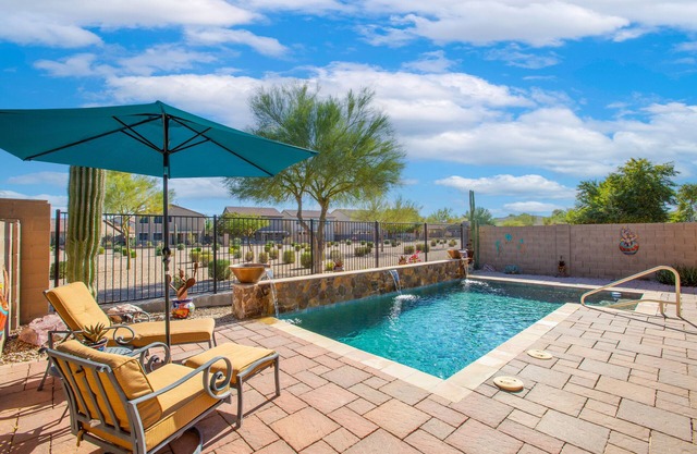 Beautiful Backyard Oasis with Private Pool in Stunning Golf Course Neighborhood