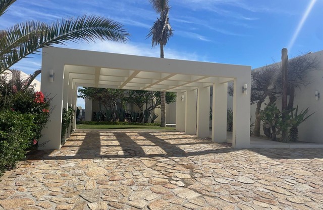 Beautiful Beach front Villa