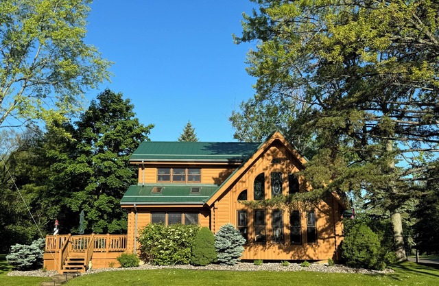 Beautiful Beachfront Custom Log Cabin on Lake Huron
