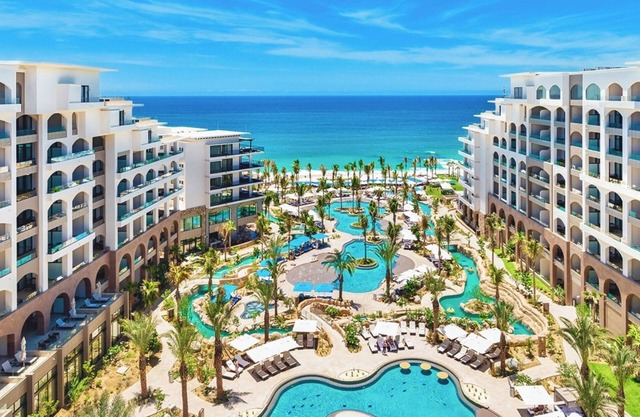 Beautiful brand new Ocean Front resort in the heart of Cabo!