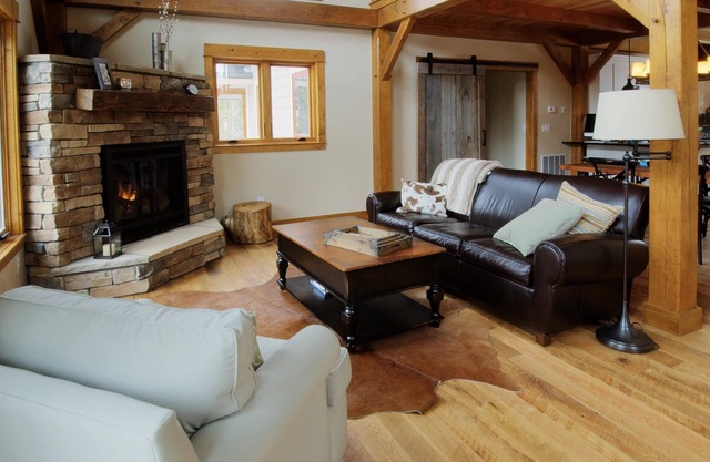Beautiful Breckenridge 5BR/2.5 BA Single-Family Home Close to Town