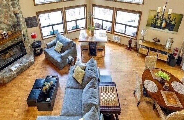 Beautiful Chalet and studio with beautiful scenery and close to many attractions