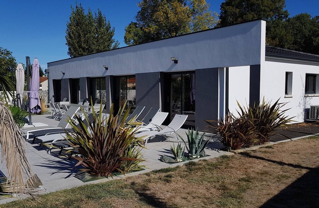 Beautiful contemporary villa with heated pool