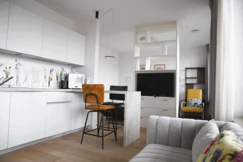 Beautiful Exclusive Studio in Cloche d'Or