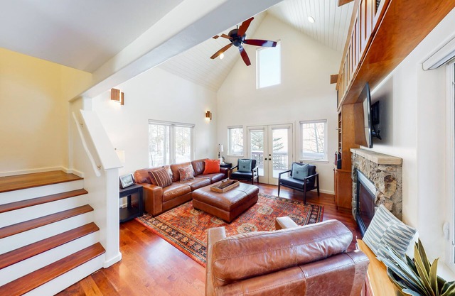 Beautiful Frisco House w/Mountain Views, Free WiFi, Firepit, Private W/D, & Deck