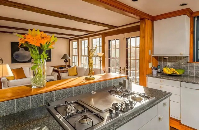 Beautiful Hillside Farm in Northfield - VTnSleep 6 - 3 bedrooms - 3 baths