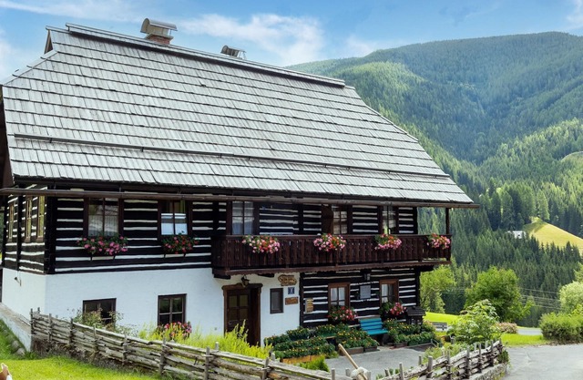 Beautiful holiday home in Carinthia at over 1300 m altitude