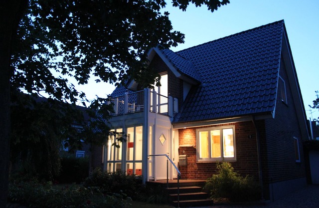 Beautiful holiday home with private garden close to the center in a very good location