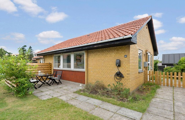 Beautiful home in Nørre Nebel with WiFi