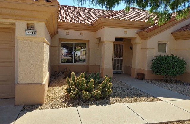 BEAUTIFUL house in a beautiful area, in Sun City West, AZ great location.🏌️