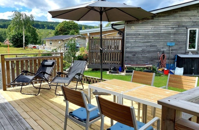 Beautiful house with terrace, barbecue and lake view