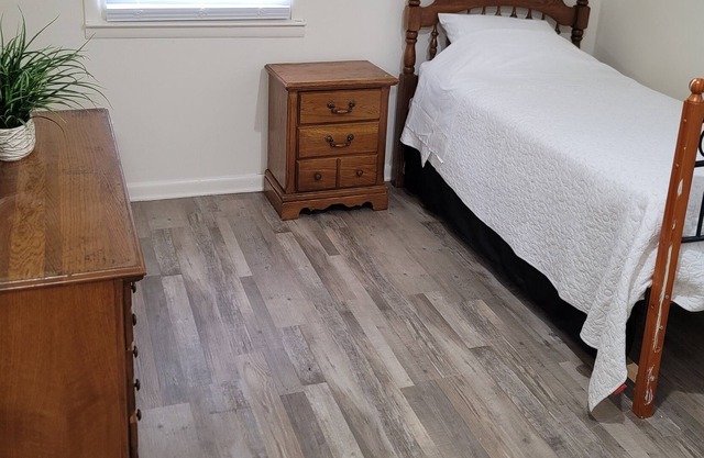 Beautiful Melbourne home minutes from the White River.