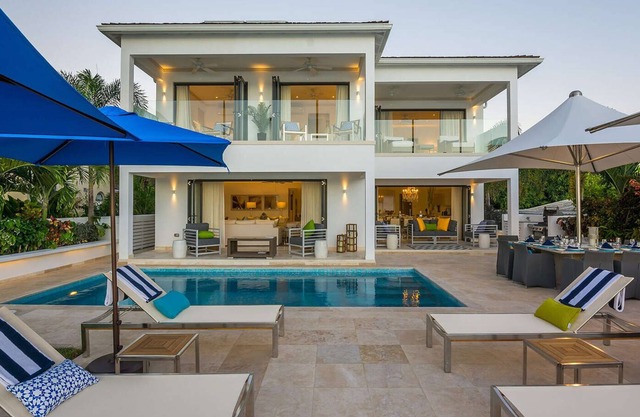 Beautiful Nirvana Luxury villa
