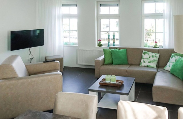 Beautiful private villa for 6 people with WIFI, TV and terrace