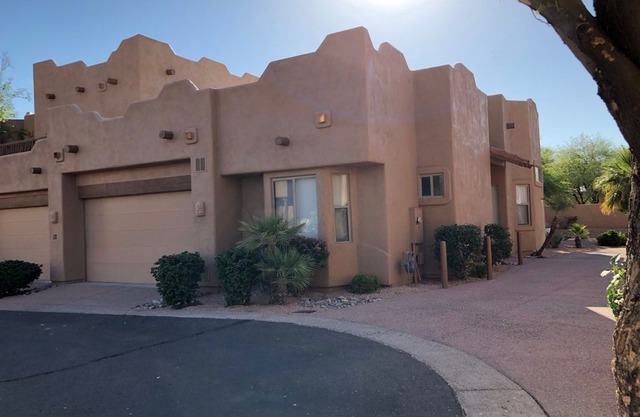 Beautiful Red Mountain Ranch Townhome