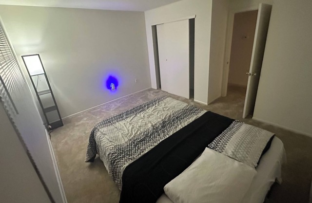 Beautiful room in Galloway 15 minutes from Atlantic City