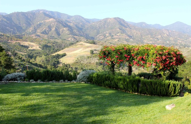 Beautiful Spanish Villa with Spa & 360 View on 1.6 Acre