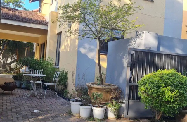 Beautiful townhouse Ilanga Mall