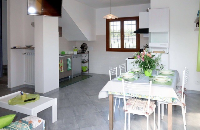Beautiful villa for 6 people with WIFI, TV and terrace