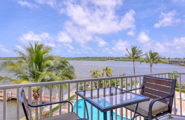 Boca Ciega Resort 
