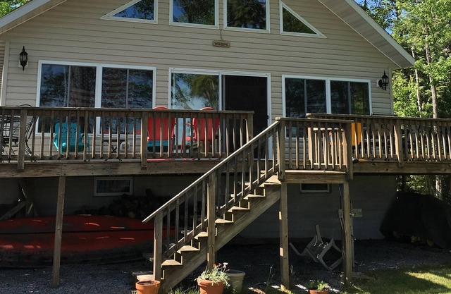 Beautiful Waterfront property located in the Thousand Islands, NY