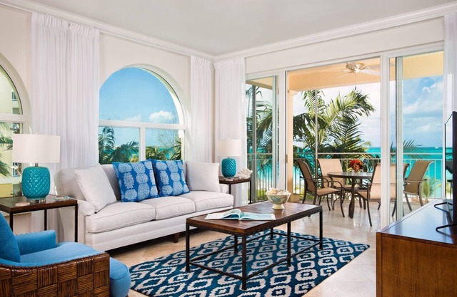 Beautifully Appointed Oceanfront Condos! 15% Off August 1 - October 31st!