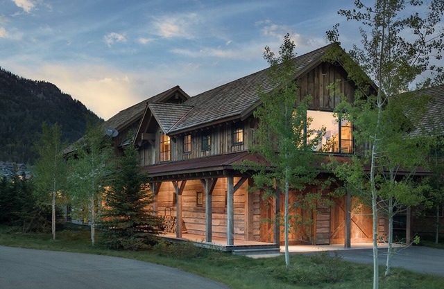 Beautifully furnished lodge located at Shooting Star in Teton Village
