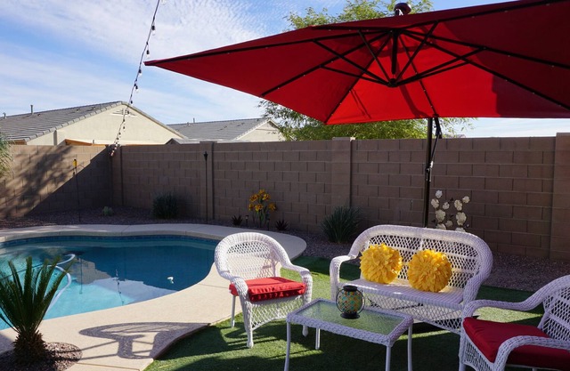 Beautifully furnished home with pool