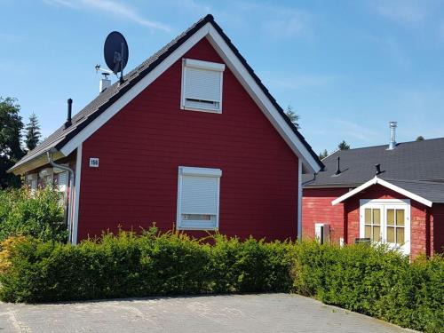 Beaver Modern retreat