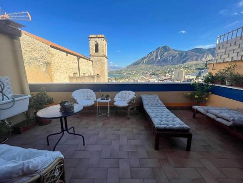 Bella Vista Sant Orsula 2 bedroom View Terrace Historic Center Spacious Apartment