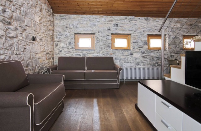 Bellagio - One Bedroom Apartment, Sleeps 5