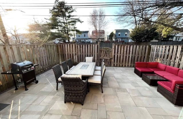 Belle By The Bay Summ