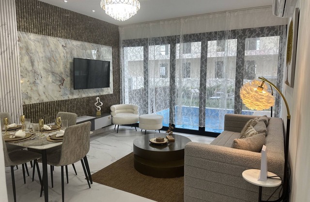 Bello Apartamento con Piscina Privada en Cap. Cana