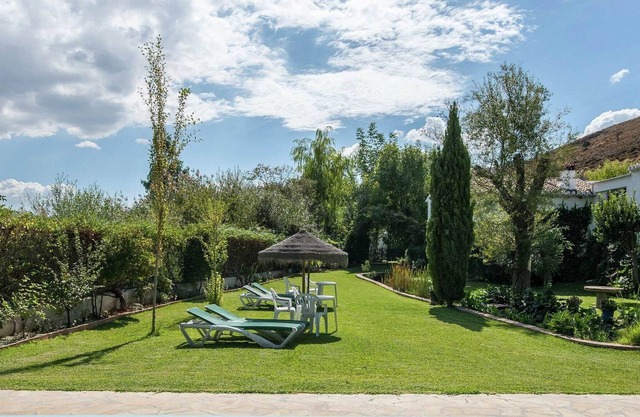 Belvilla by OYO Molinos de Padul SeÃ±a Anica