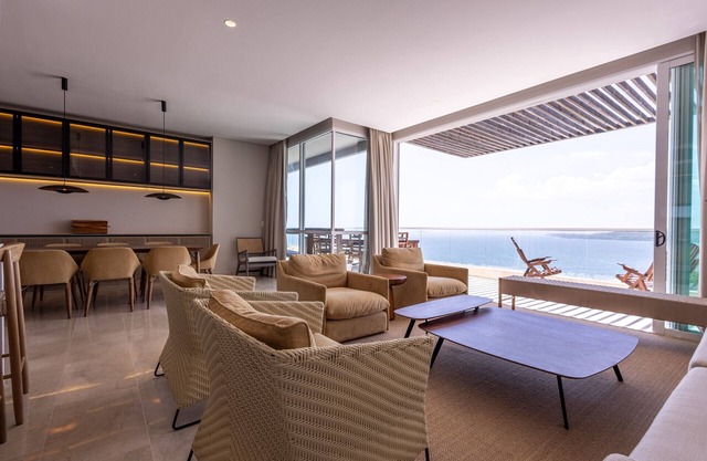 Best Caribbean Sea Views: 3BR Penthouse F1