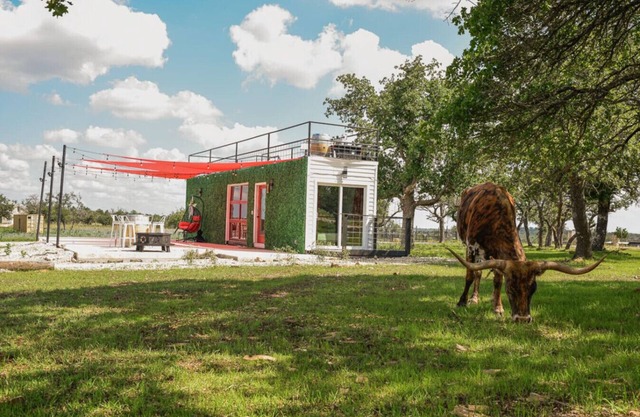 Best Little Fredericksburg Bed and Breakfast Unit1