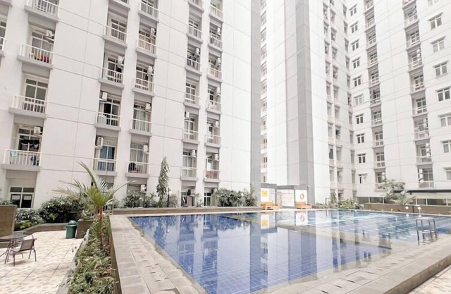 Best Location and Comfortable 2BR at Bale Hinggil Apartment