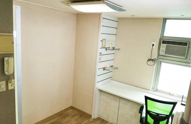 Best Location Room Sinchon