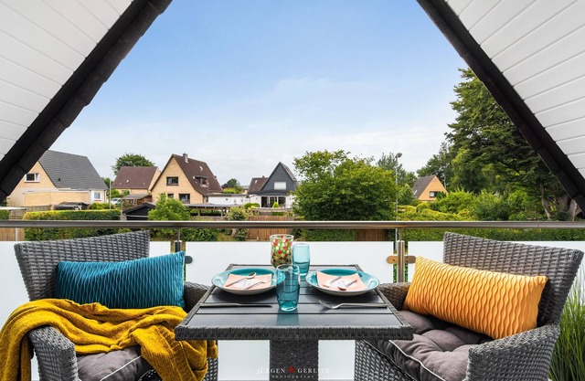 Best Stuuv - balcony, garden furniture, washing machine, TV, shower, parking space