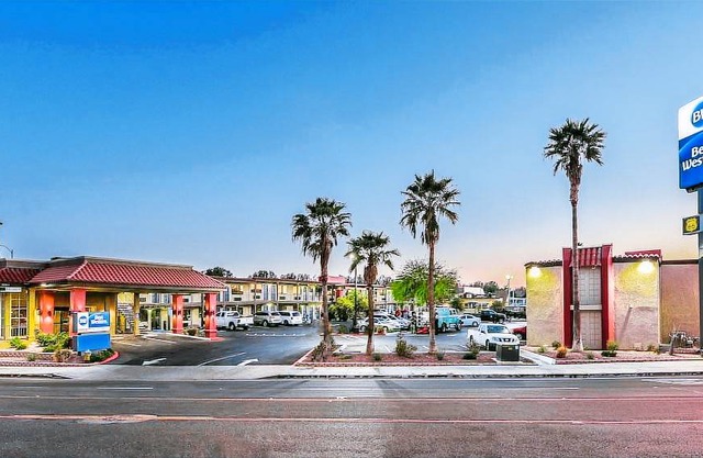 Best Western Desert Villa Inn