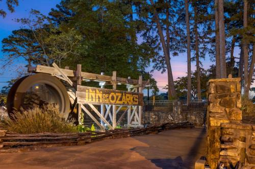 Inn Of The Ozarks 