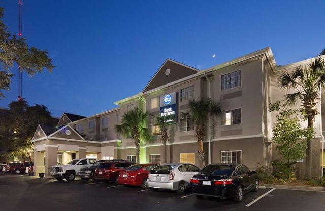 Best Western Patriots Point