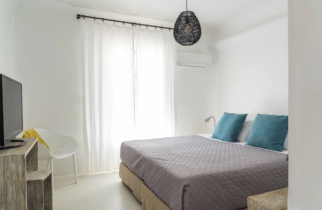 BH127 - C - Villa Mykonos