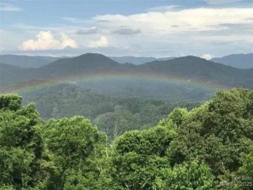 Big Bear Lodge-Hot tub-Gazebo-Million dollar Views
