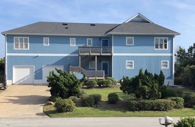 Big Kahuna - Oceanfront (As seen on HGTV Beach Hunters)