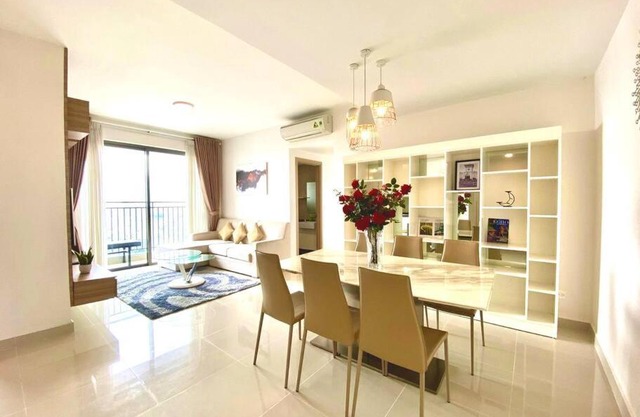 Biggest and luxurious 3brs Rivergate Residence