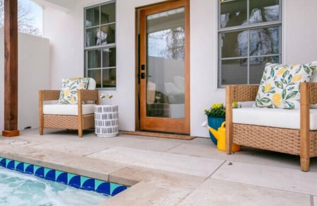 Bijou: Camille | Luxury Cottage | Plunge Pool | Full Kitchen