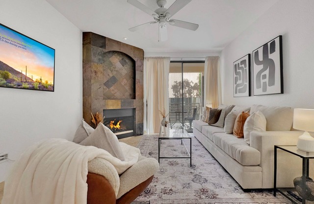 Biltmore Baby! Ground Floor Pool and Discounts!