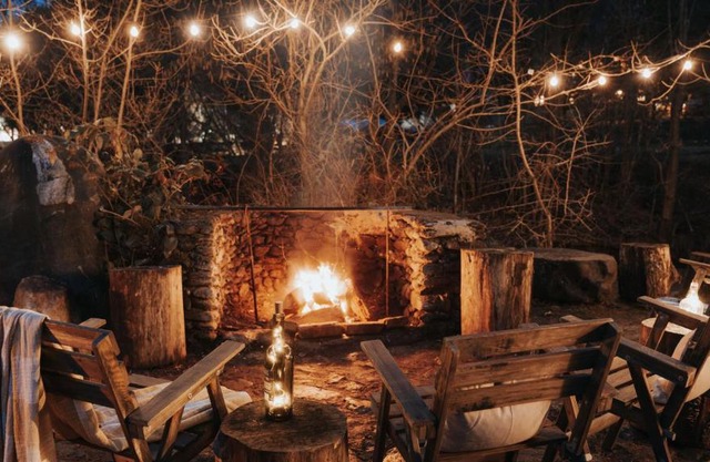 Biniște -Tiny House by the river